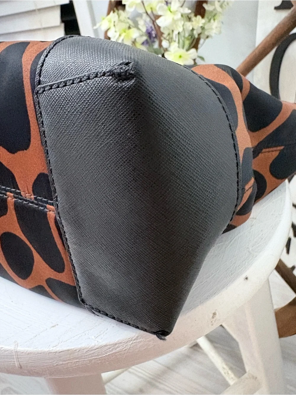 🖤🤎 MICHAEL KORS Brown & Black Animal Print Tote NWOT